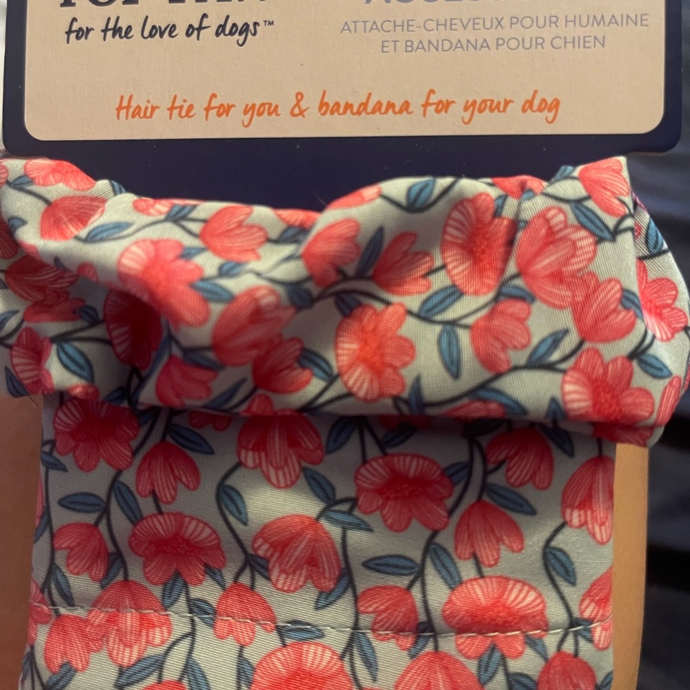 Top Paw Floral Dog Bandana and Hair Tie Set - Red and Blue